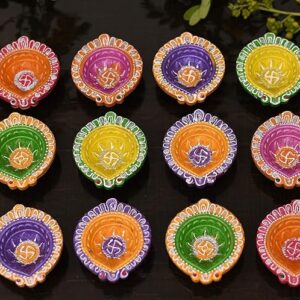 Collectible India Clay Diyas Diya Deepak Colorful Set Earthen Diwali Decoration Puja - Handpainted Diya for Home Indoor Outdoor Diwali Handmade (Set of 4) (4) ( MINOR DAMAGE )(8394)