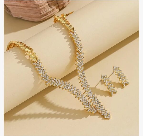 Shining Diva Fashion Latest Stylish Design Fancy Wedding Necklace Jewellery Set for Women (16128s)
(10649-10650) SHANI