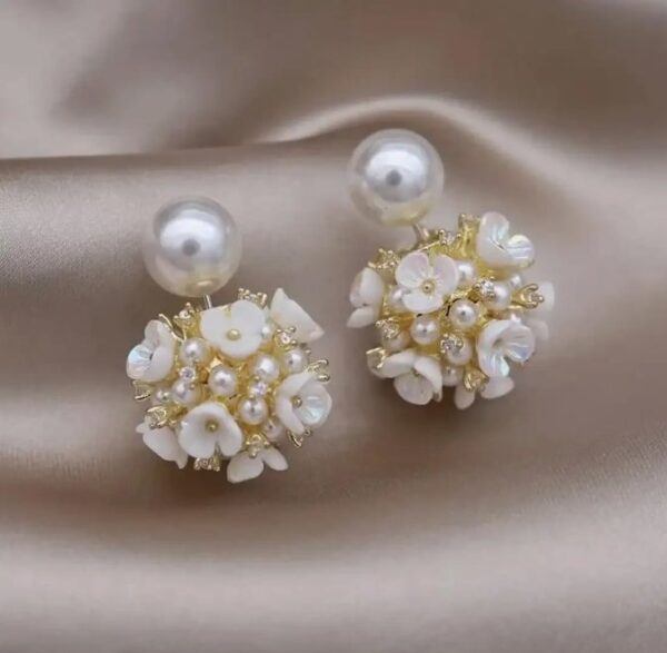 Shining Diva Fashion Latest Sweet Romantic Elegant White Flower Hoop Earrings | Stylish Shell Resin Delicate Pearl Flower Zircon Earrings | Trendy Versatile Jewellery | Light Exquisite Luxury Jewellery (10633) SHANI - Image 6