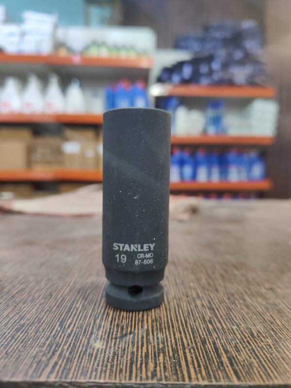 STANLEY STMT89445-8B Chrome-Molybdenum Steel 6 Point Impact Socket 1/2 inch 19 mm(Black) N.9975(V)