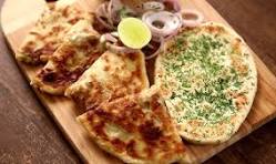 Aloo Kulcha With Curd/Raita