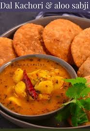 Khasta Kachori with Aloo Sabji
