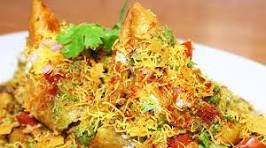 Samosa Chat with Chole