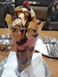 Triple Sundae