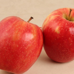 Apple kasmiri fresh (500-600gm)
