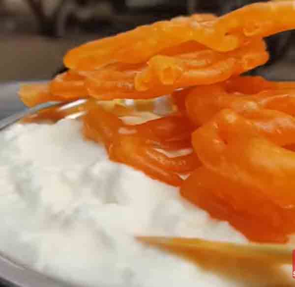 Dahi Jalebi
