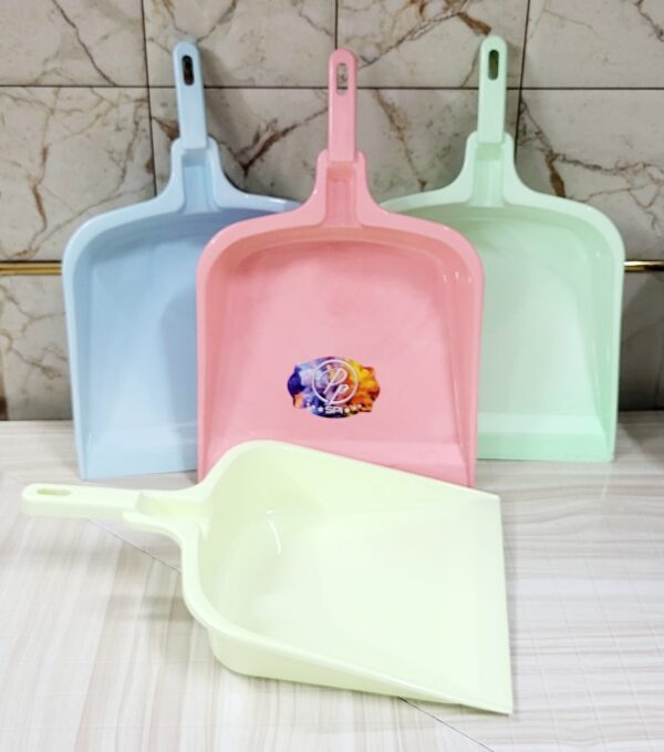 Ambassdor dustpan Ist